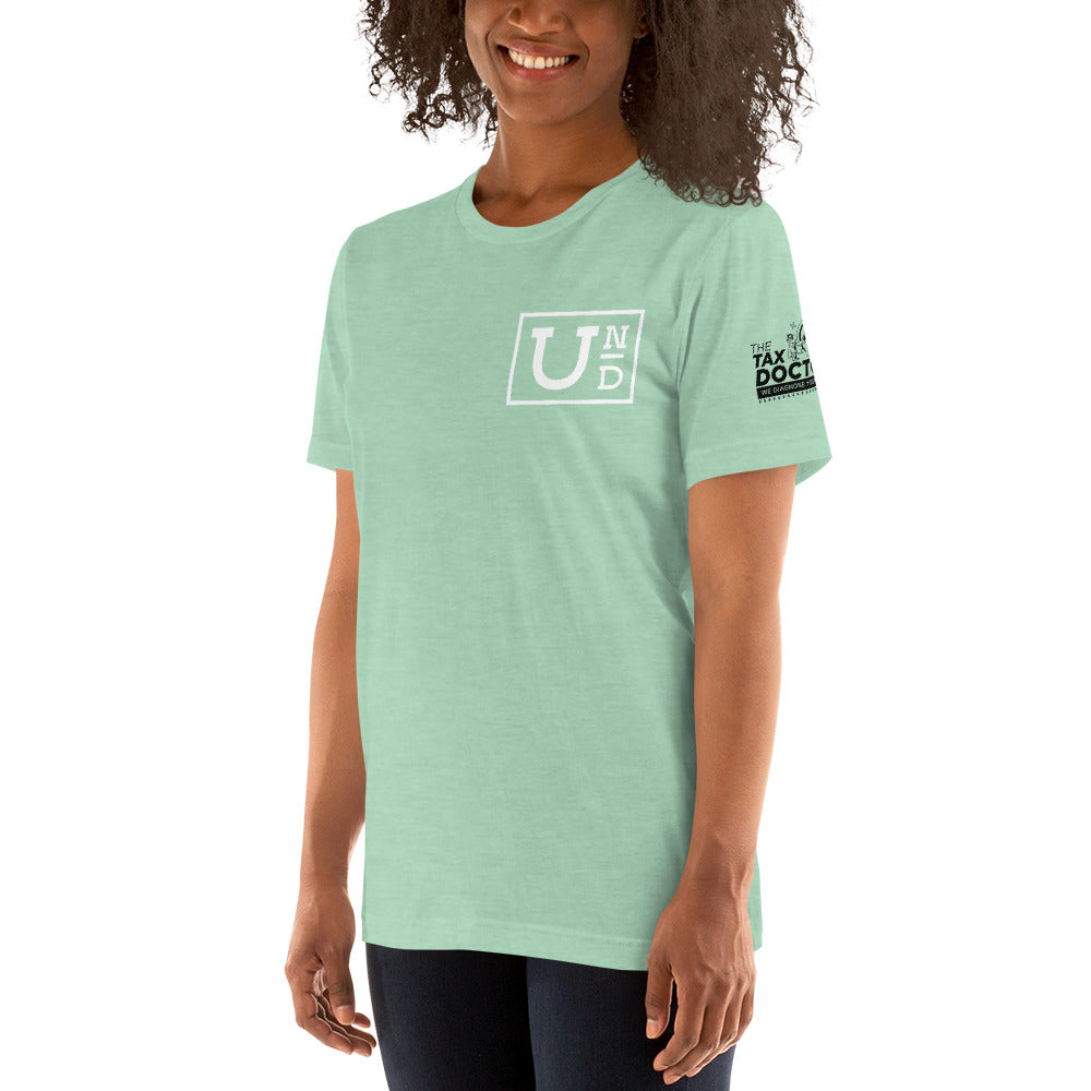 UND with white Logo- Unisex t-shirt